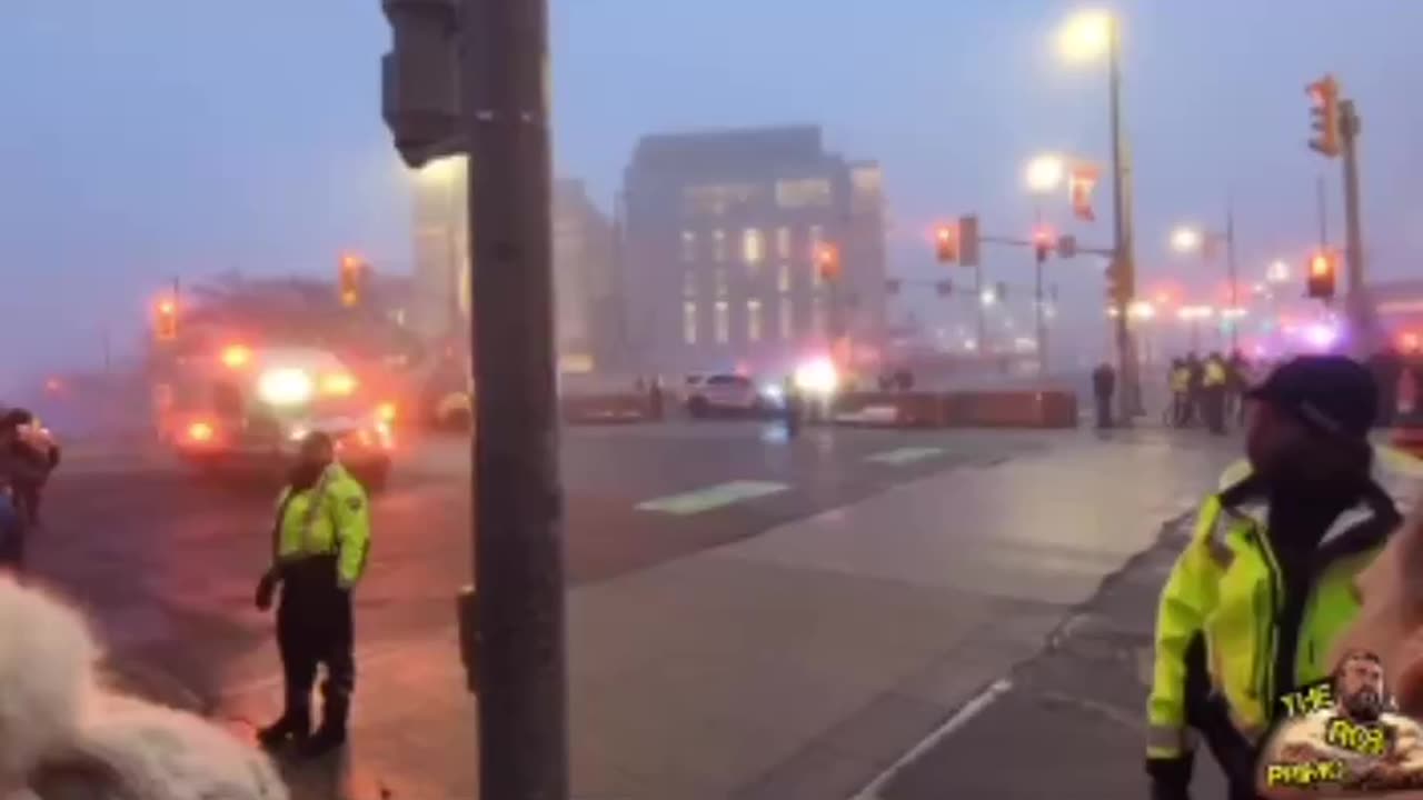 Biden and Trudeau arriving for dinner in Ottawa