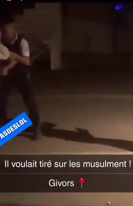 Francuska policja w końcu zaczyna aresztować.