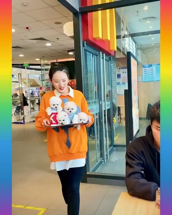 MY CUTE GOING TO HOTEL #RUMBLE