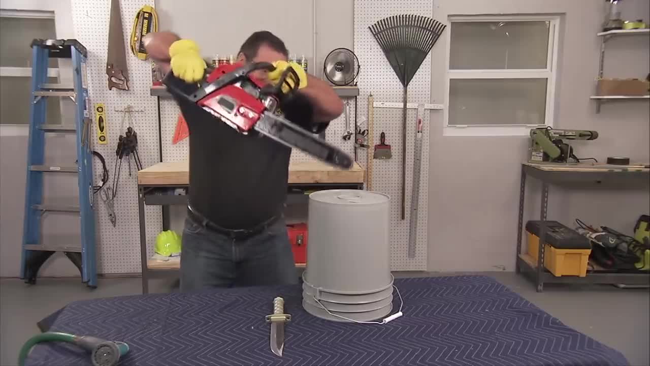 527