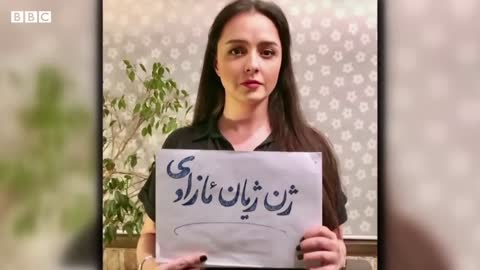 Iran actress Taraneh Alidoosti arrested after supporting protests