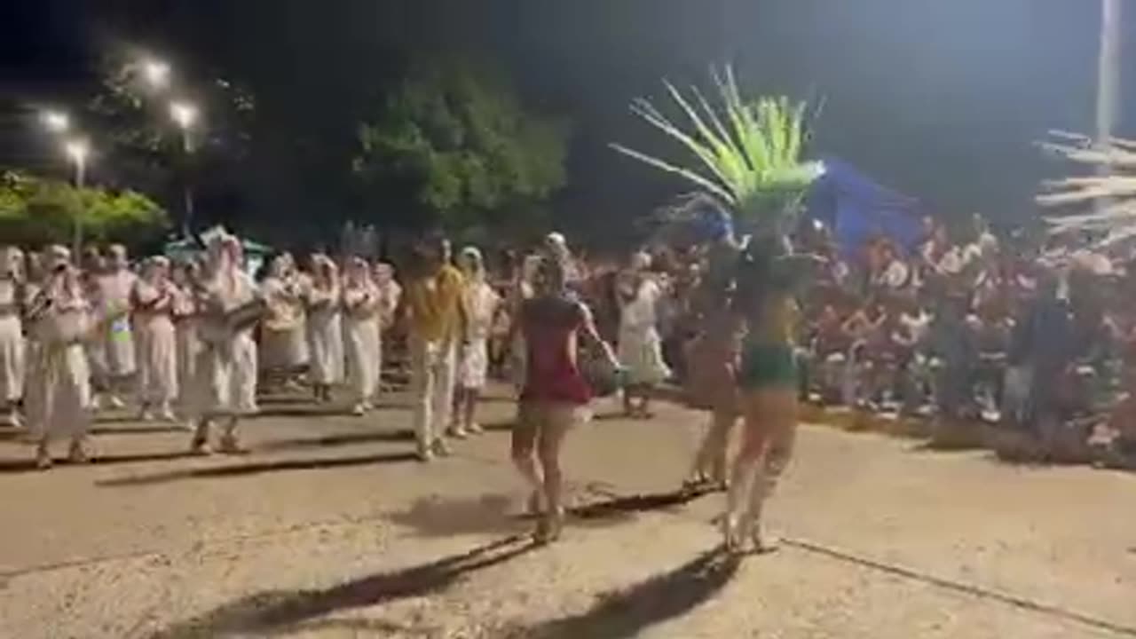 Escuela de Samba Unidos do Gosamba desfilando - Tacuarembó, Uruguay (05/02/2023)