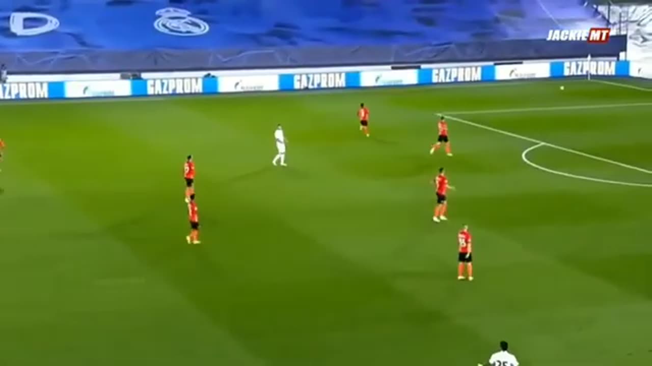 funny Try not to laugh...funny football fails2
