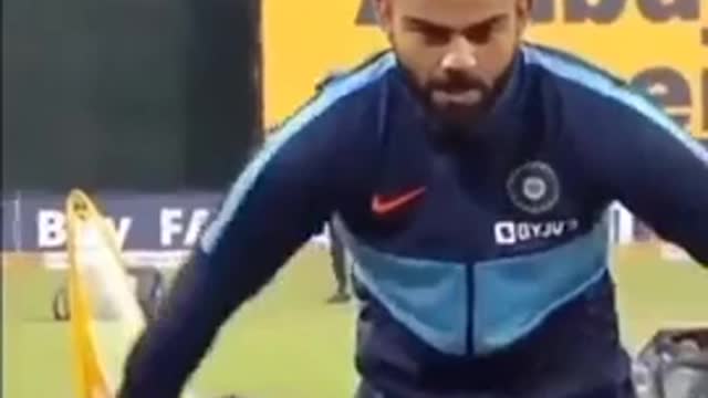 Virat Kohli 😂😂😂 ! | guess who is he mimicking ? | Cricket funny video | watch till end 😂 #Shorts