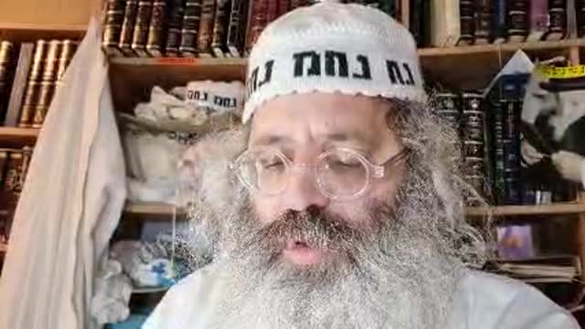 גדולה מילה שכל המצות שעשה אברהם אבינו לא נקרא שלם עד שמל שנאמר התהלך לפני- שיר נ נח מסכת נדרים דף לא