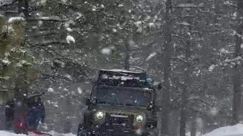 Jeeping in April