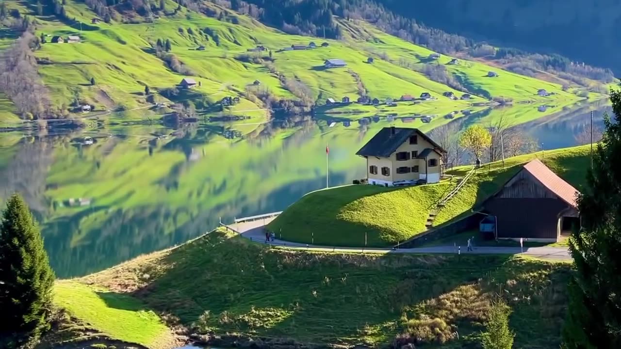 Wägitalersee, Switzerland 📍🇨🇭 Who Wants a Lake House🏡 😍