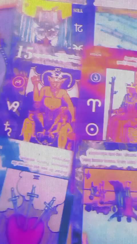 Divination Quickie:BE MINDFUL WHO YOU FOLLOW ON SOCIALS