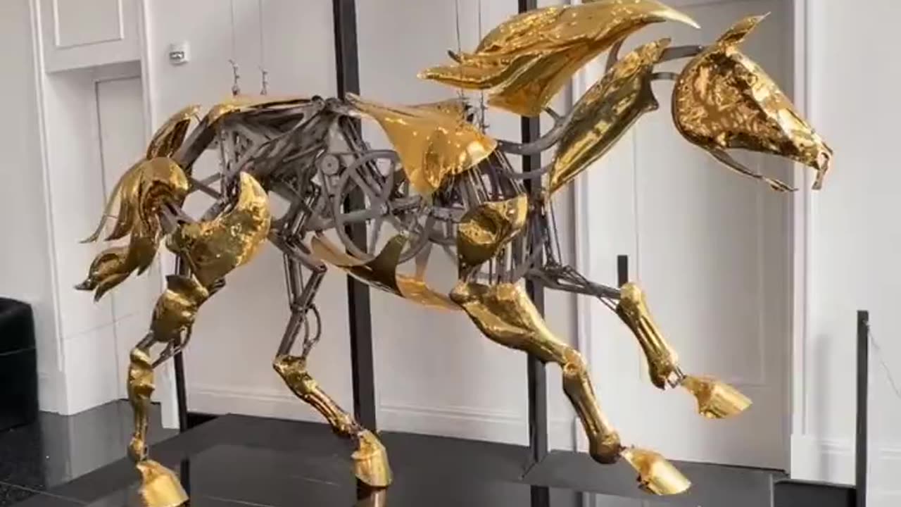 THE MECHANICAL HORSE