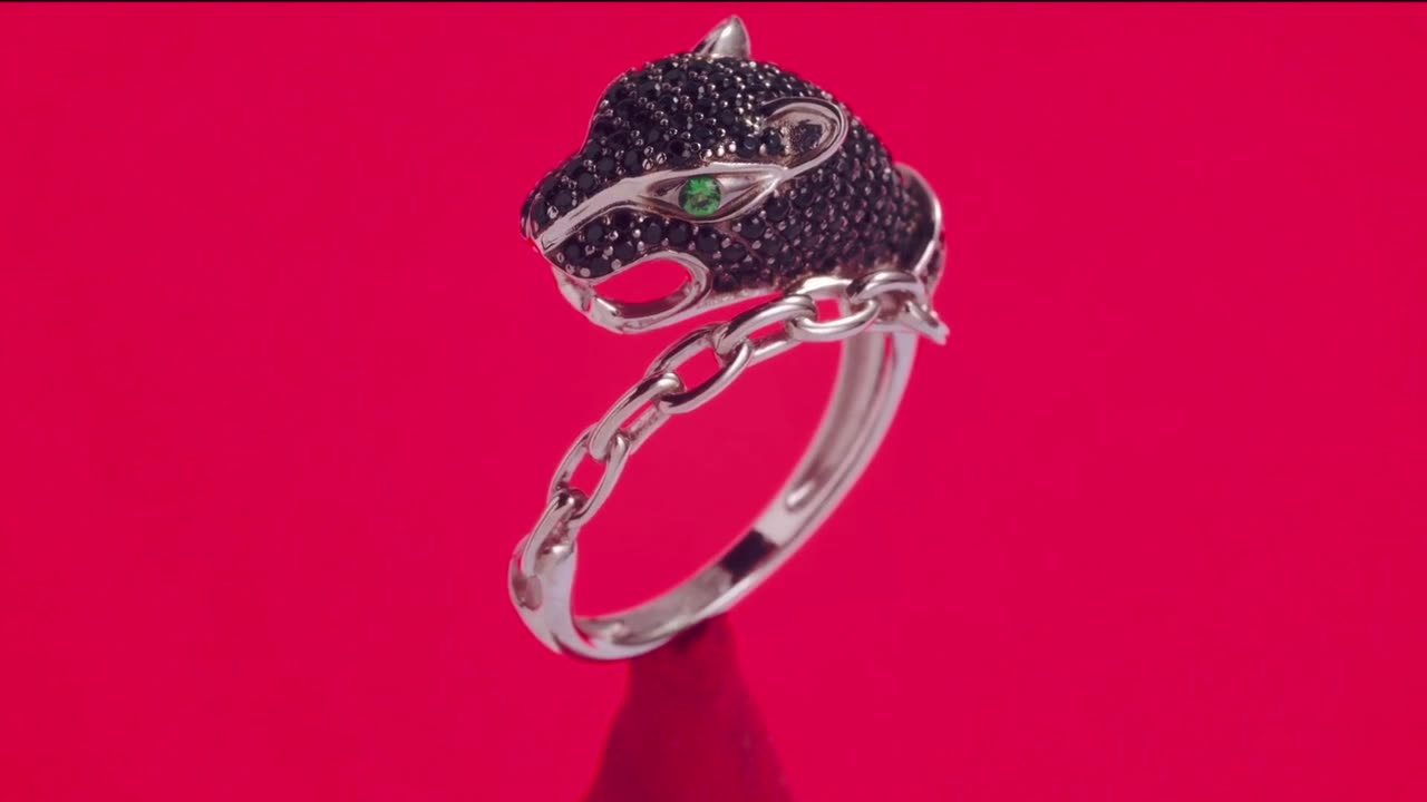 Black panther ring