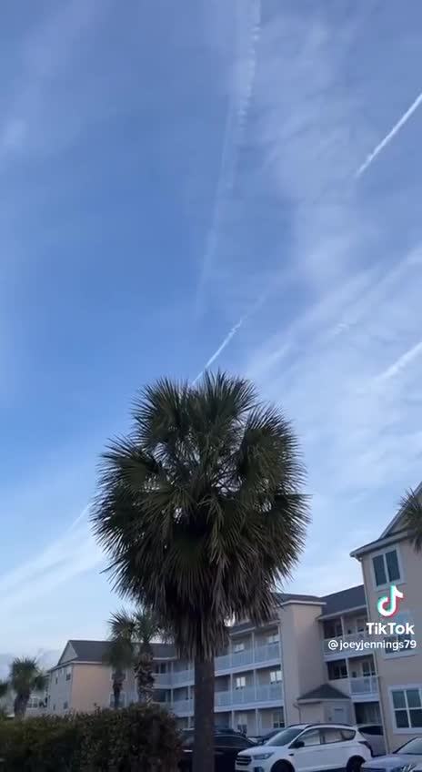 Chem Trails. No wonder they say don't look up.