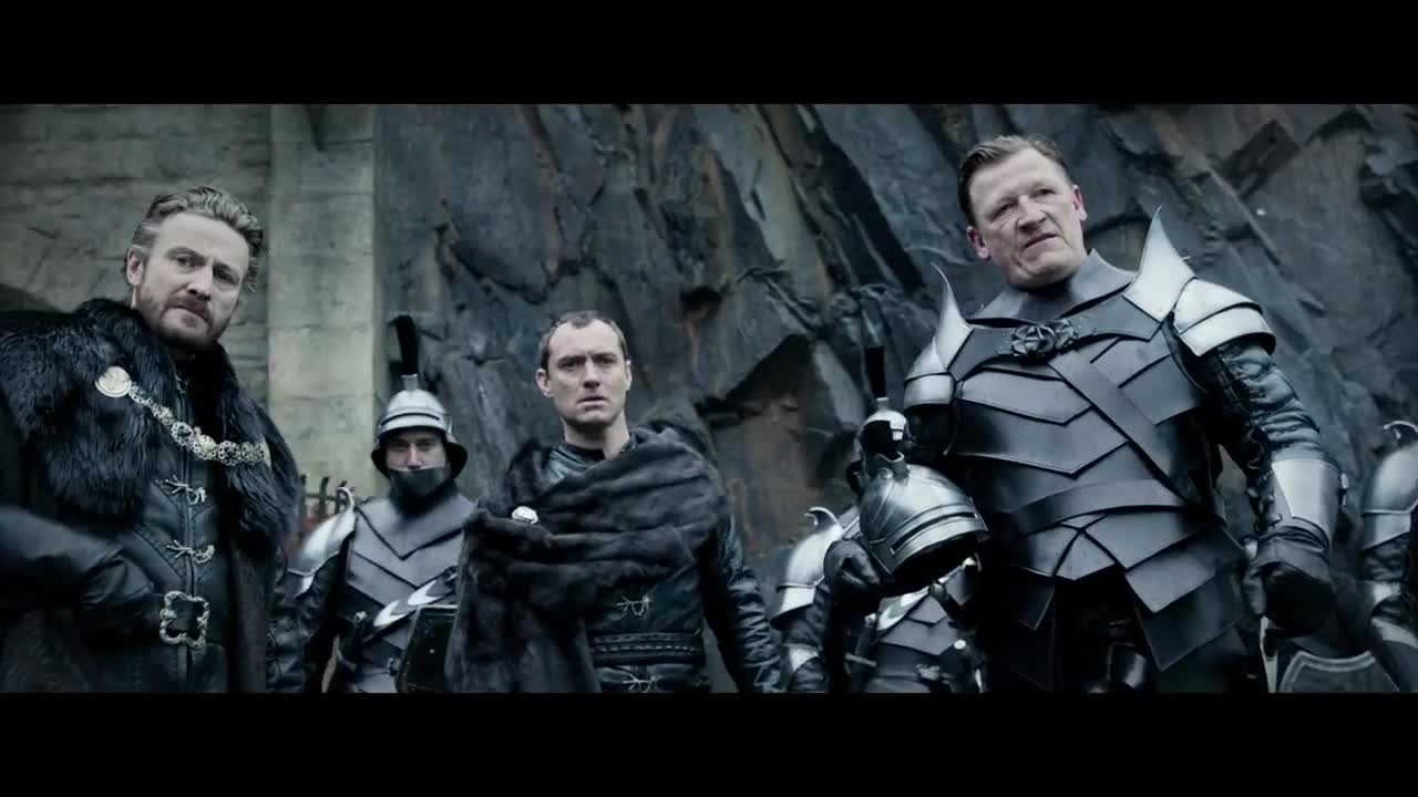 King Arthur: Legend of the Sword - Official Comic-Con Trailer [HD]