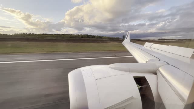 Beautiful Sunset Arrival Into Stockholm, Sweden on the B737 MAX 8