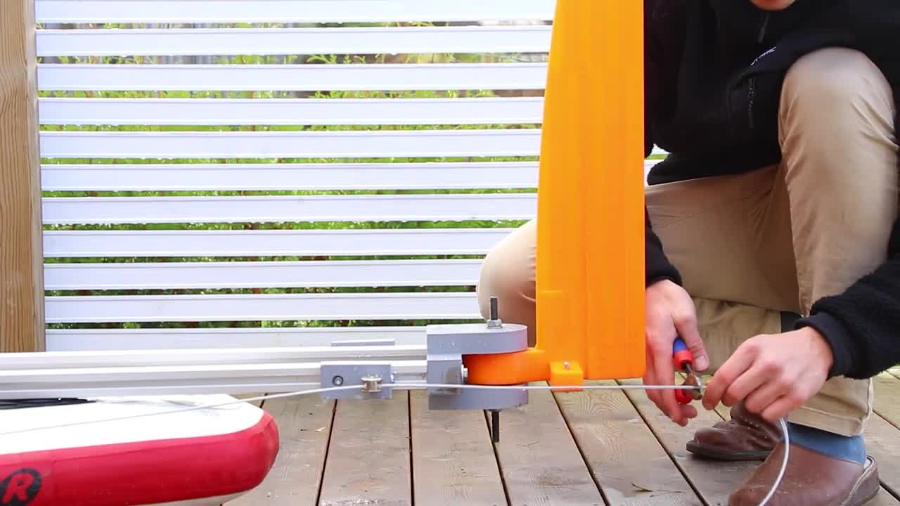 Trying To Build An Infinite Going Kayak With Solar Panels