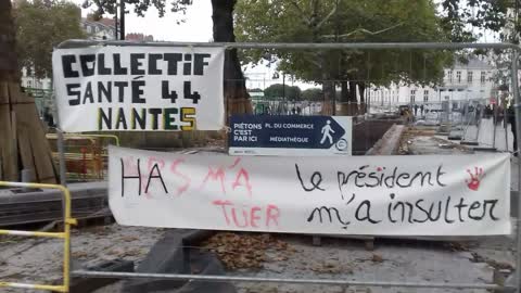 Les MAsques Blancs Nantes Sitting morts apres injection le 5 novembre 2022