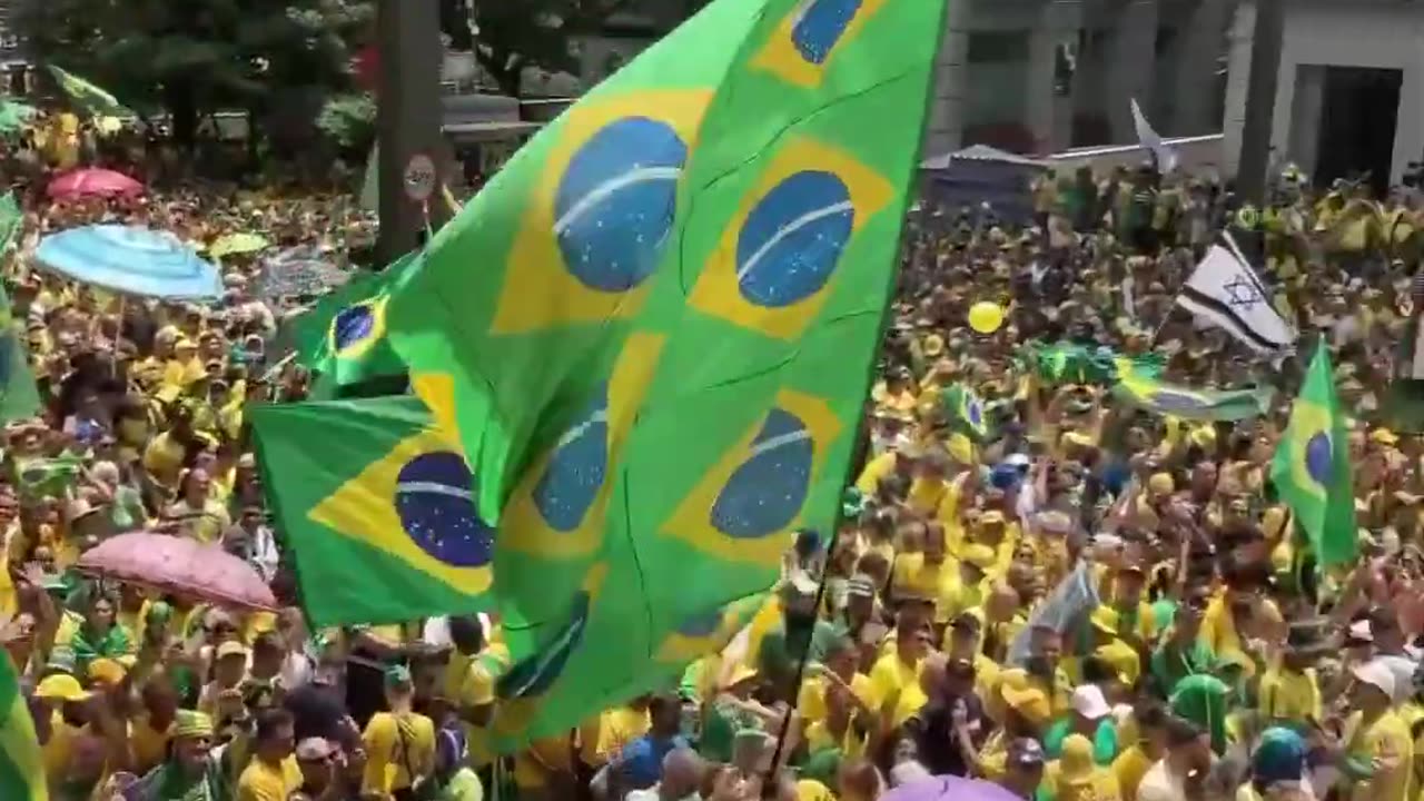 Olha a como estava a Avenida Paulista às 11h30!