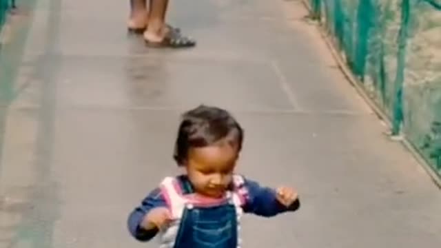 Cute baby walking 🥰