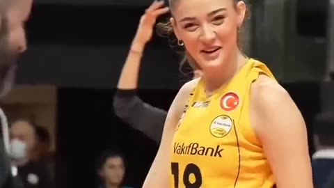 that awesome girl zehra gunes beautiful Volleyball 🏐 player turkey 🇹🇷