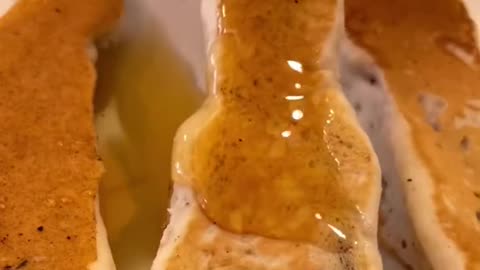 Making bacon pancakes 🤯 #grubspot #bacon #pancakes #breakfast #food