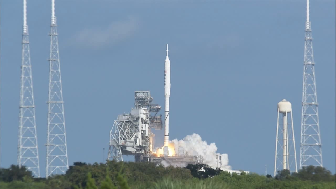 Ares I-X Flight Test Launches