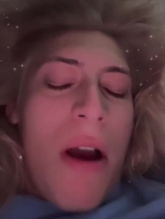 T r a n s activist calls to ass*ss*nate j k_rowling