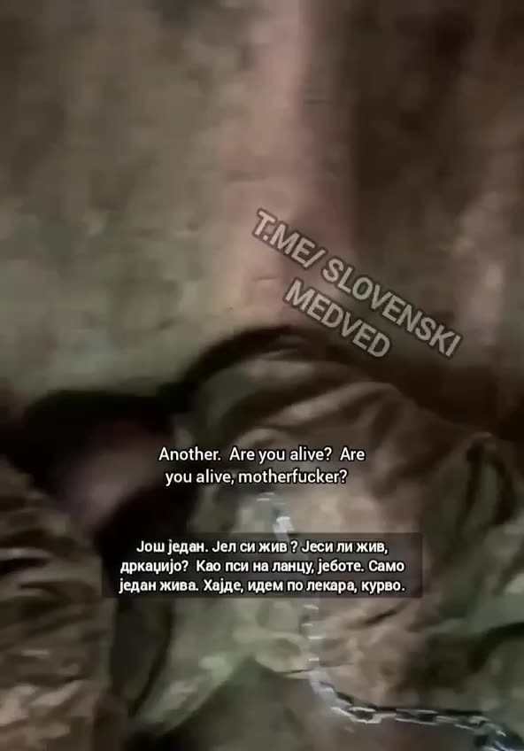 우크라이나 군은 자국의 병사들을 지하에 묶어 놓았었음.AVI