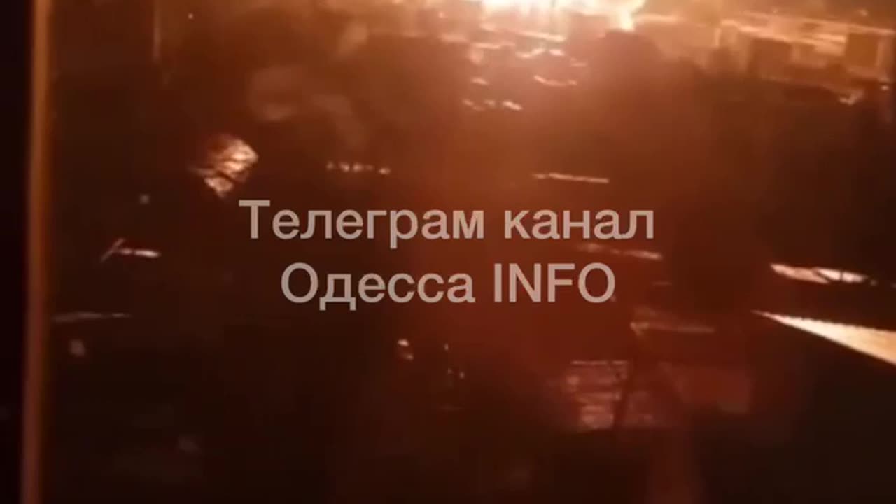 Booms habbening in Odessa Ukraine still!!!