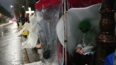 20200113_V3_S05(KBvF2UCx5b4)비오는 새벽 이 장면은 국민들 가슴속에 영원히 기억되리라