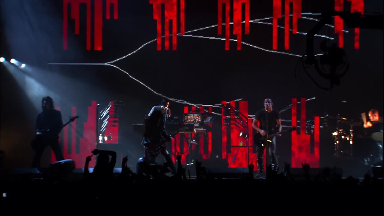 Nine Inch Nails - The Line Begins To Blur 1080p HD (from BYIT)