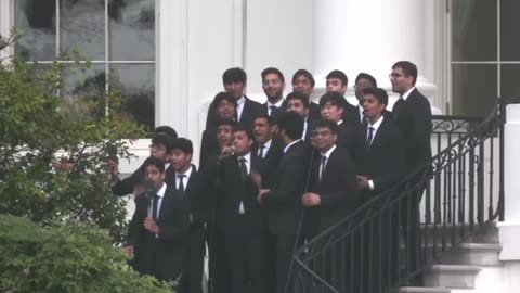 Choir singing to welcome Prime Minister Modi at the White House