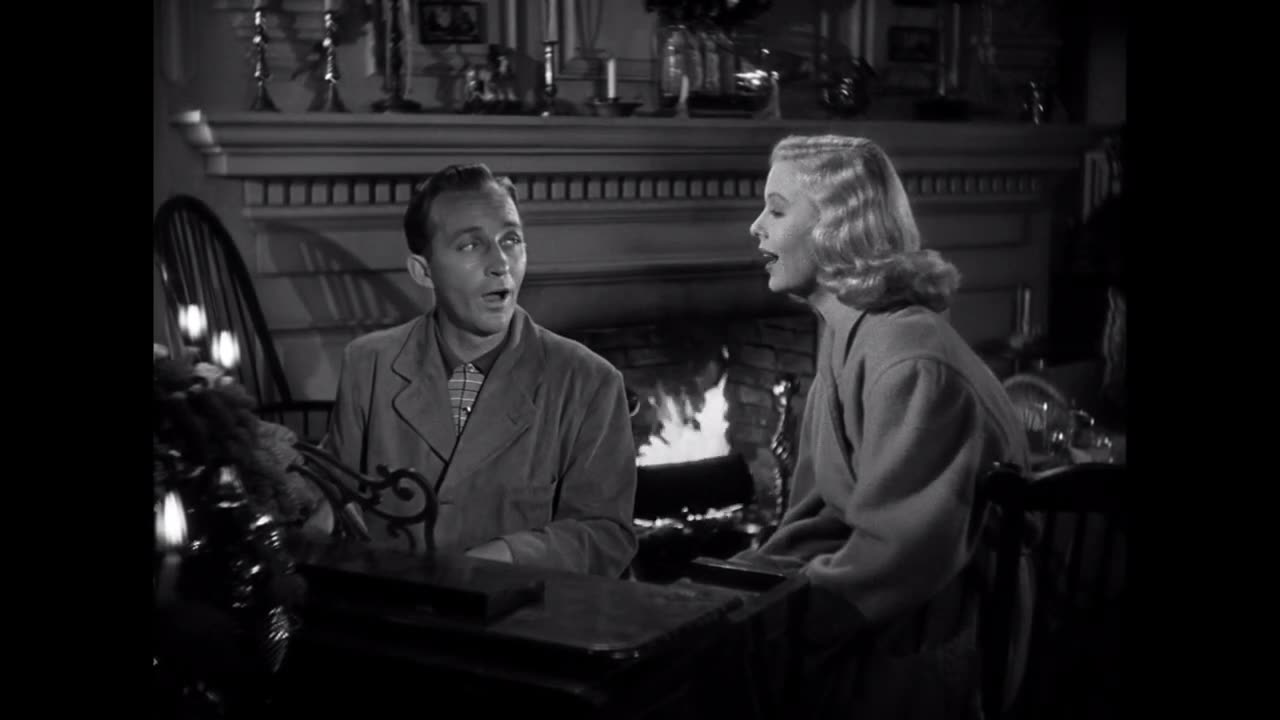 White Christmas Music Video Ft. Bing Crosby & Rosemary Clooney 1954