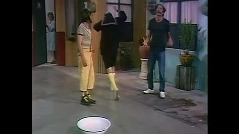 Chaves S01E20 - Barquinhos De Papel