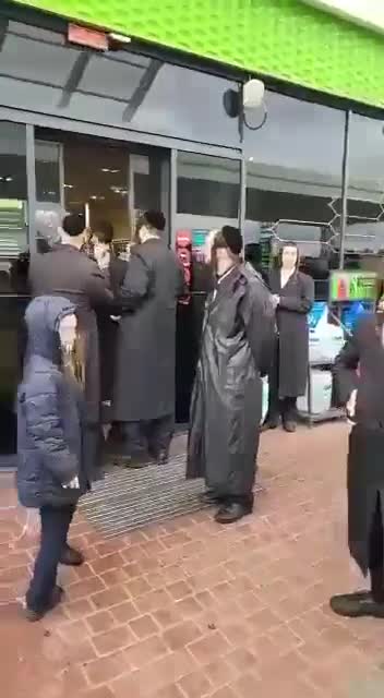 Supermercato in Ucraina: "Solo per non ebrei"