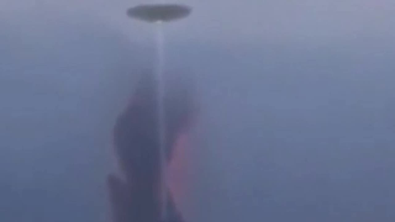 화산을 소멸 시키는 ufo