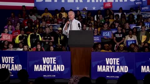 2Biden, Trump appeal to fear in final midterm rallies