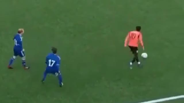 This is some crazy footwork ???? #footballl #amazing #foryou #fyp