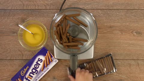 Cadbury fingers ostakaka - Uppskrift