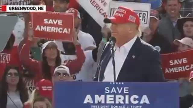 Crowd at Nebraska Trump Rally Chants "JOE'S GOTTA GO!"