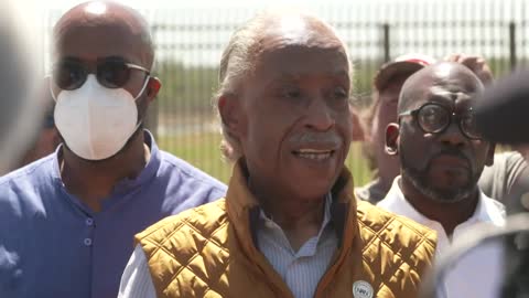 Reverend Al Sharpton Gets Heckled in Del Rio Visiting the Border Crisis.