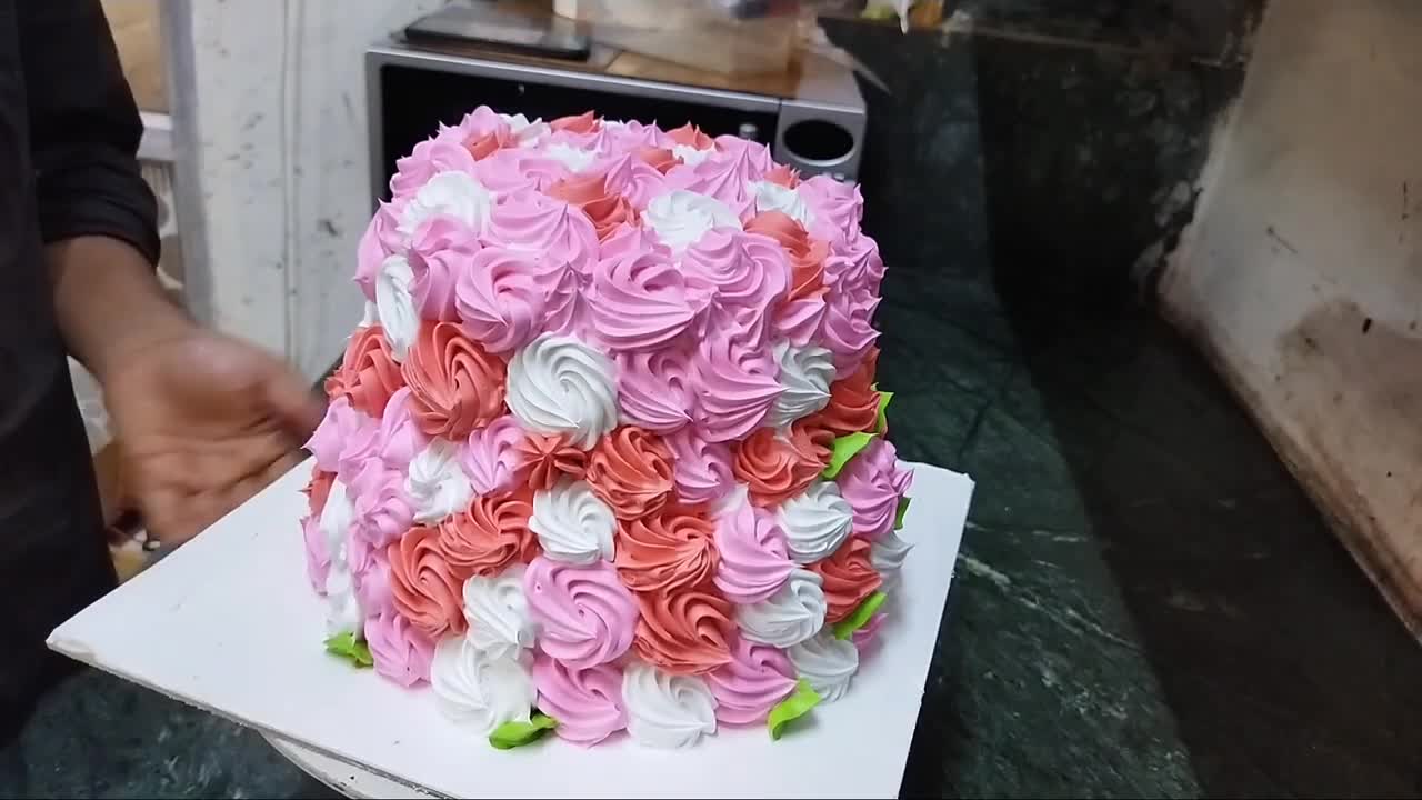 Best Flower Cake Designs For Birthday _ Round Cake Decoration _ Flower Cake