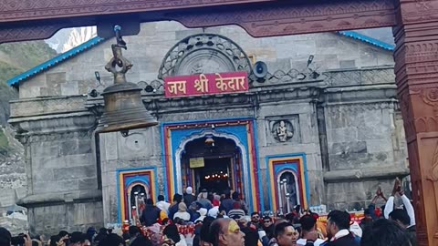 Kedarnath temple 🙏🙏❤️❤️🚩