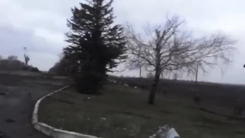 Russian troops on the outskirts of Mariupol