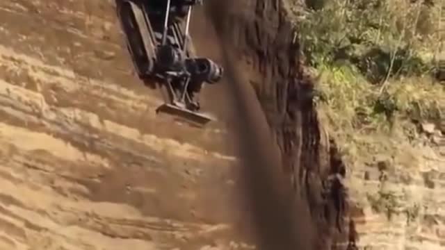 Dangerous Excavator Machines