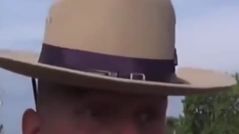 Officer Wrongfully Confronts Citizen Videographer!!!