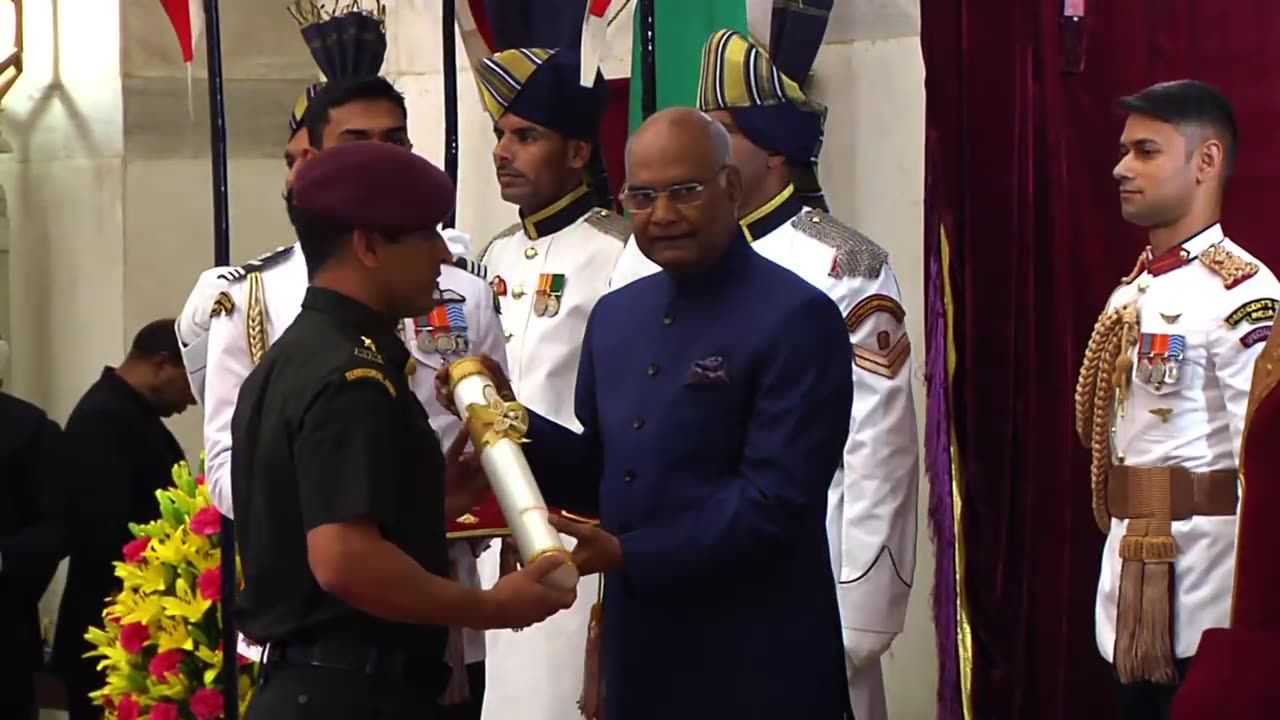 Mr President of India is awarding Padma Bhusan to MS Dhoni