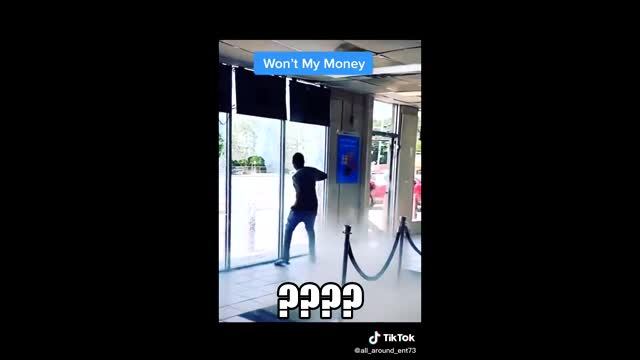 CHAOS IN THE WESTERN UNION, I WANT MY MONEY?