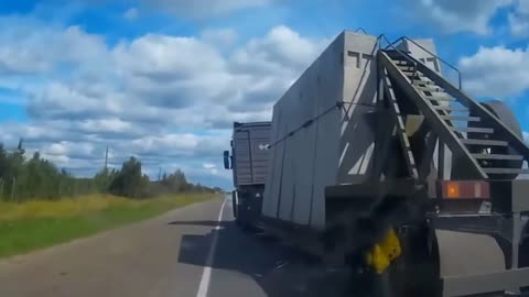 TRUCK CRASH COMPILATION - CAR CRASH COMPILATION 2019