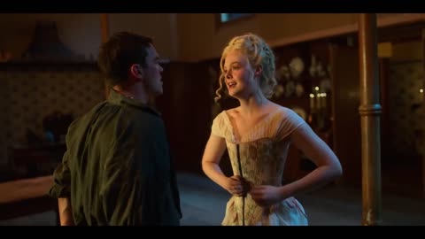 The Great: Season 2 / Kissing Scene Catherine and Peter (Elle Fanning and Nicholas Hoult) | 2x09