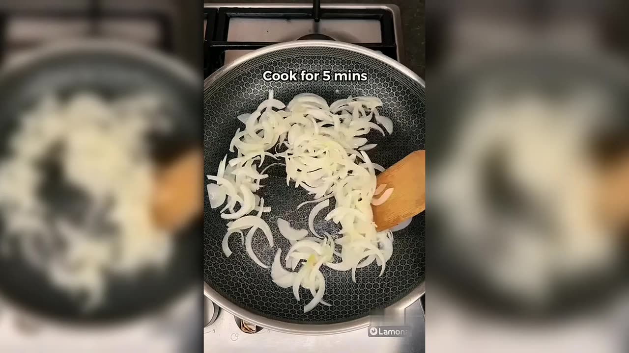 High Protein Creamy Butter Chicken Pasta for Meal Prep! Only 500 Calories per Serving!🍝🔥