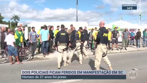 Manifestantes bolsonaristas atacam viaturas no Pará | SBT Brasil (07/11/22)